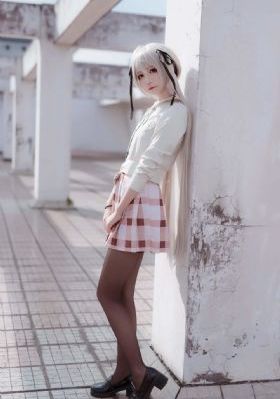 孔中窥见真理之貌